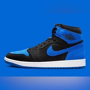 Jordan Air 1 shoes in royal and black